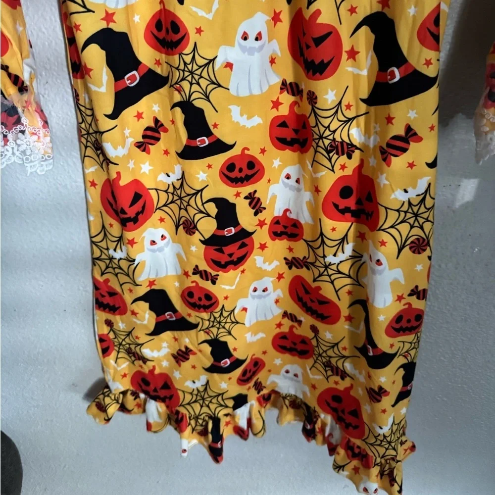 GIRLS Halloween Themed nightgown Dress with Lace Trim size large